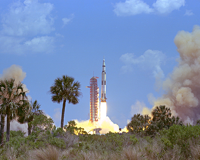 Space History Photo: Apollo 16 Launch